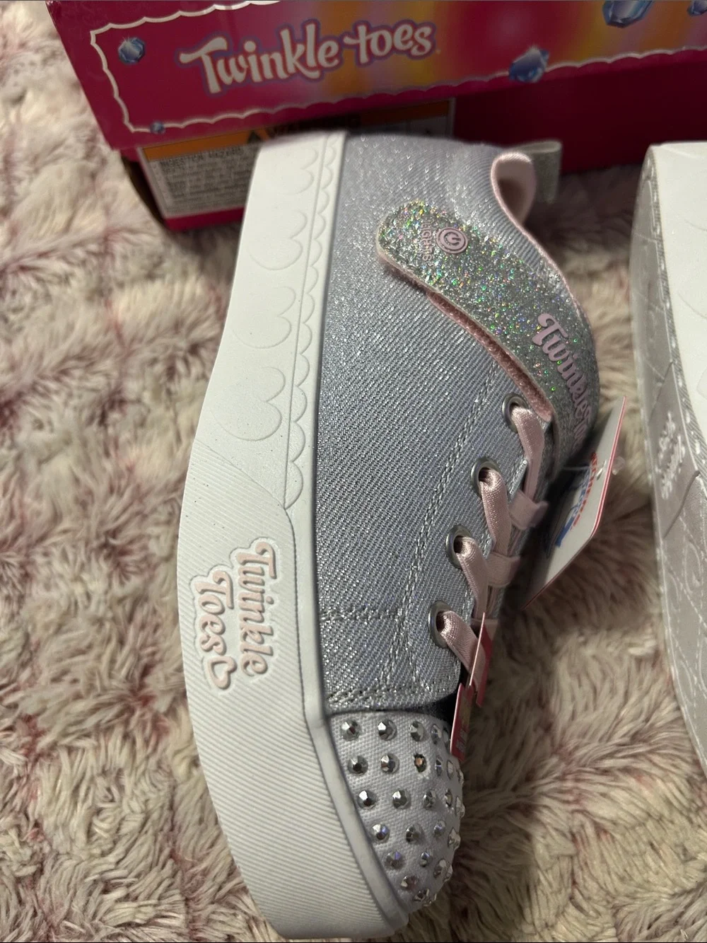 Skechers Twinkle Toes Light  Up Silver Glitter Sneakers  size 2.5